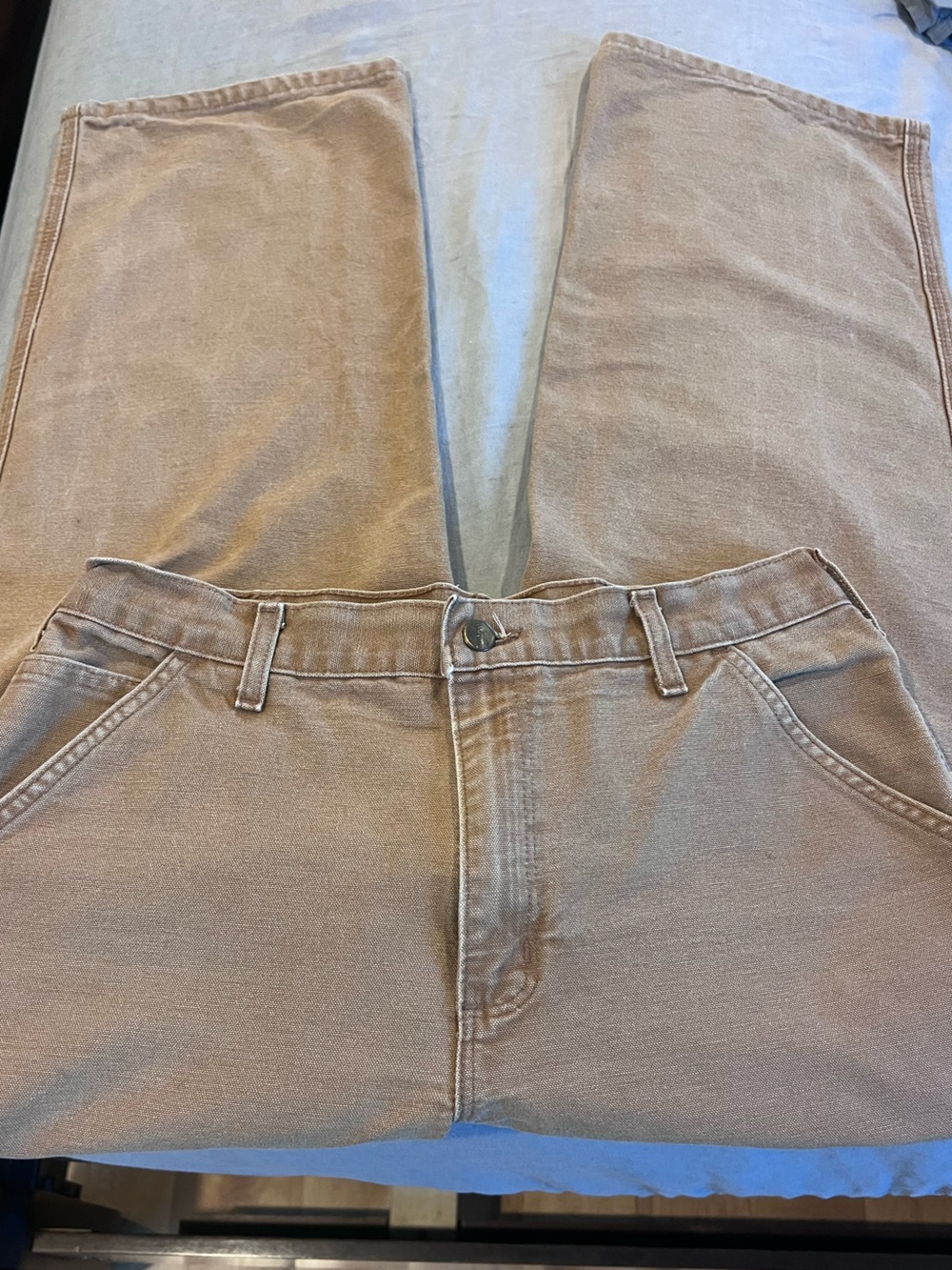 Size 34x30- Carhartt dungaree fit carpenter workwear pants- trad Carhartt brown